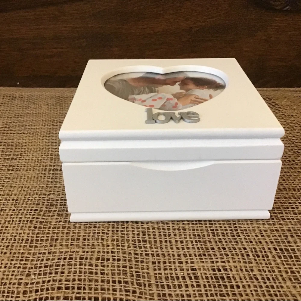 Picture frame top jewelry box